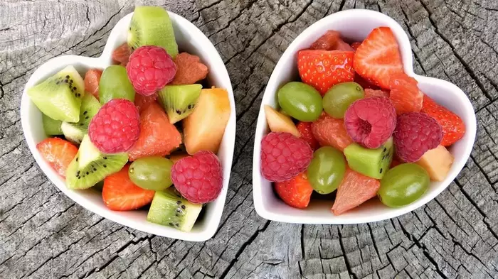 Φρούτα και μούρα - η σωστή διατροφή για απώλεια βάρους